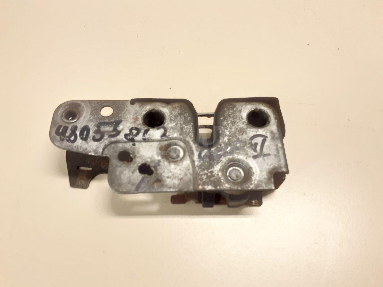 Замок капота 5K2823509B VAG