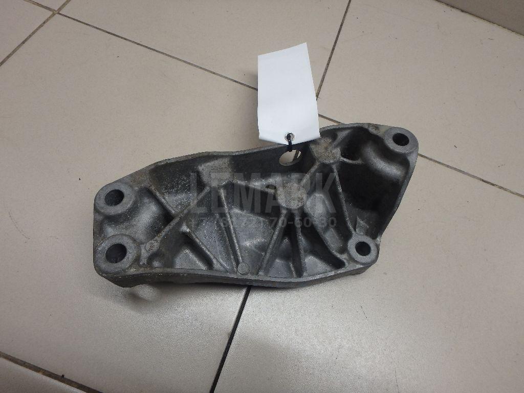 Кронштейн КПП левый 3C0199117J VAG