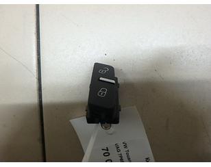 Кнопка центрального замка для VW Touareg 2010-2018 с разбора состояние отличное