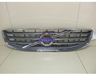 Решетка радиатора для Volvo V60 2011-2018 с разборки состояние удовлетворительное