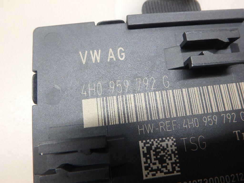 Блок комфорта для  Audi 80/90 [B2] 0-1986