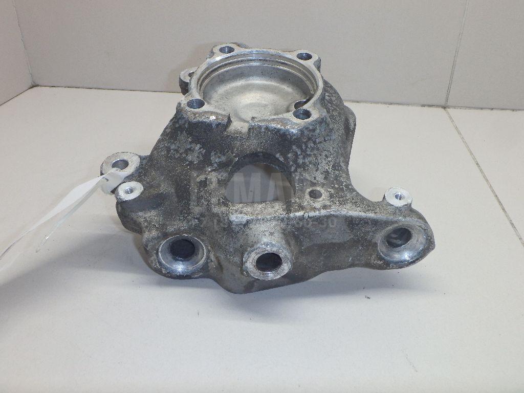 Кулак поворотный передний правый для  BMW X3 E83 2004-2010