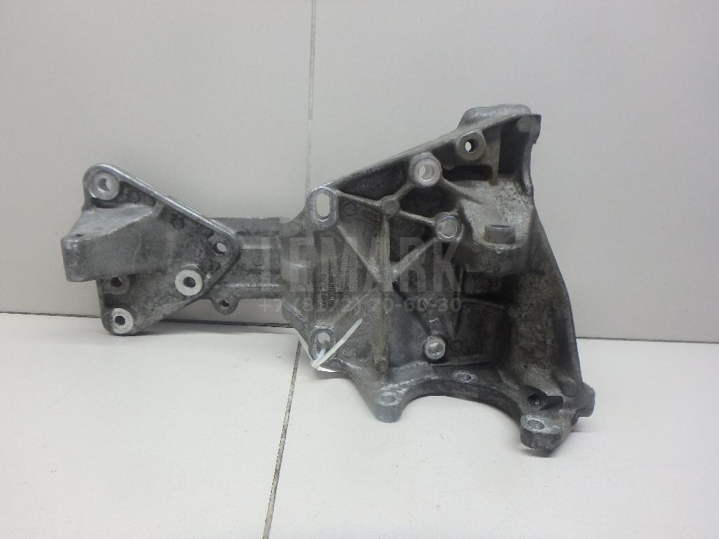 Кронштейн гидроусилителя 30731516 Volvo