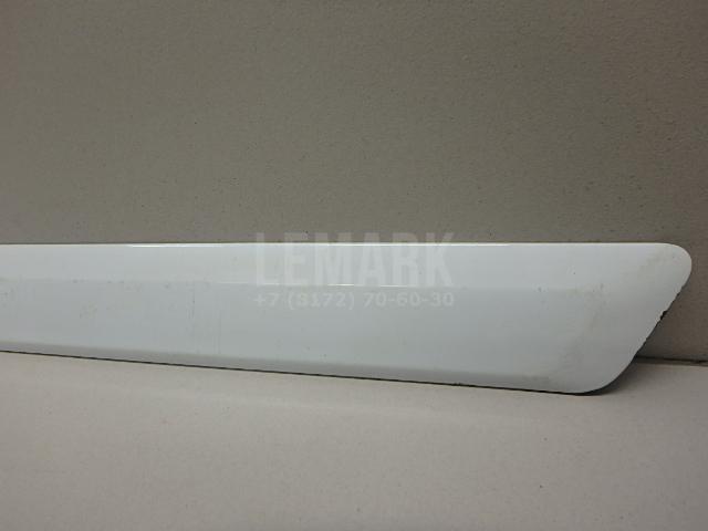Молдинг задней левой двери для  BMW 3-serie E90/E91 2005-2012