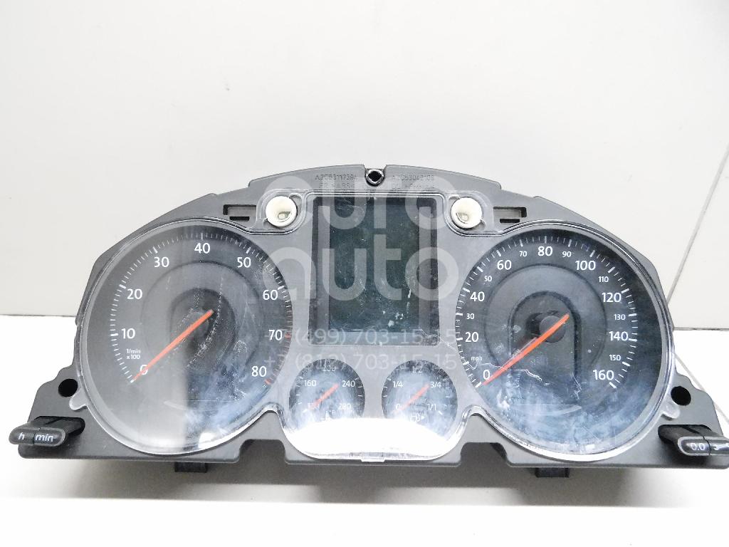 Фольксваген туран 2007 приборы. Фольксваген с часами на панели приборов. 7e0920880ax. Разъемы ваг на приборку. Туарег панель приборов 2021.