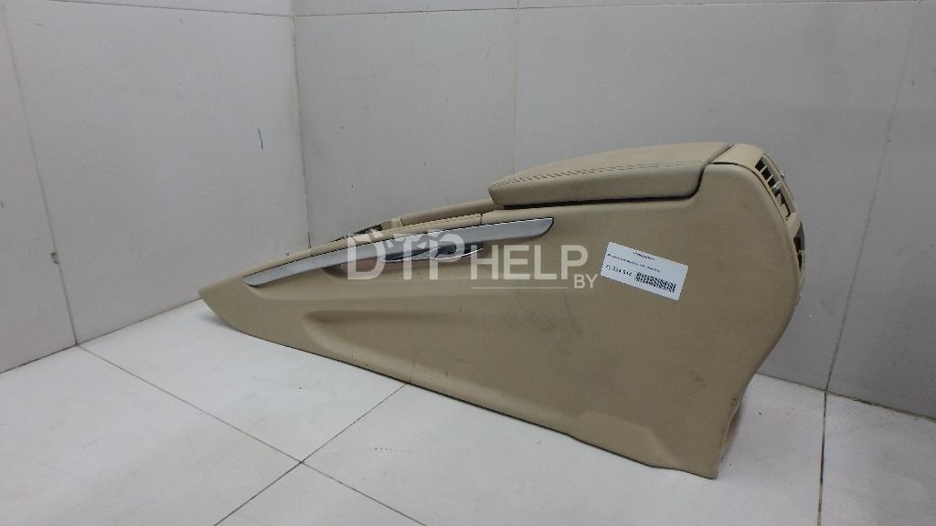 Фото Подлокотник для Mercedes GL-Class X164  2007