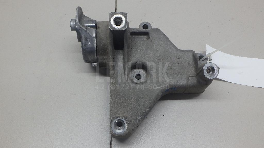 Кронштейн кондиционера 6RF260885 VAG
