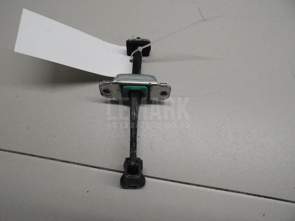 Ограничитель двери 793902B000 Hyundai-Kia