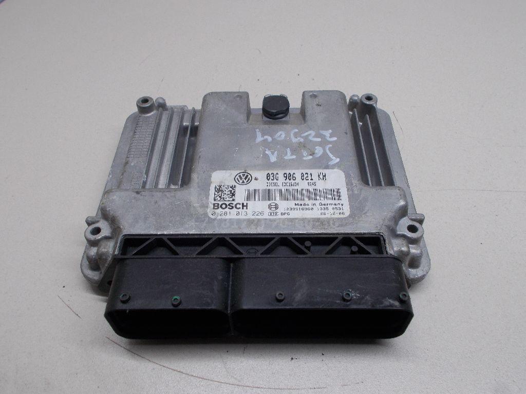 Блок управления двигателем 03G906021KH VAG