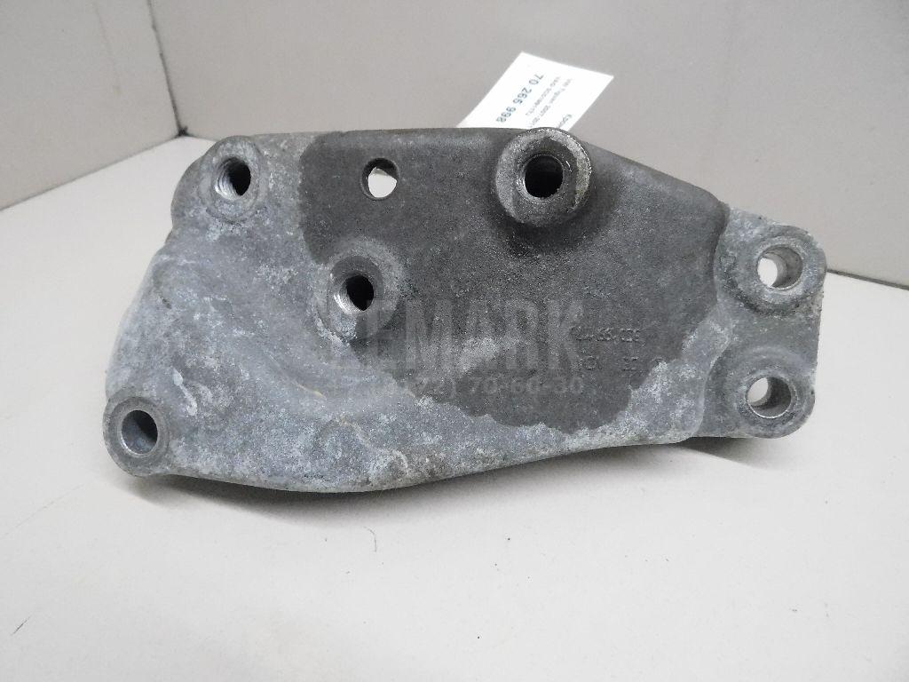 Кронштейн КПП левый 3C0199117J VAG