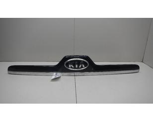 Накладка двери багажника для Kia Sportage 2004-2010 с разбора состояние хорошее