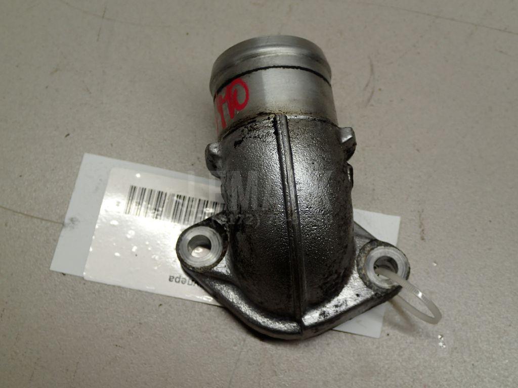 Патрубок интеркулера 14460JD50C Nissan
