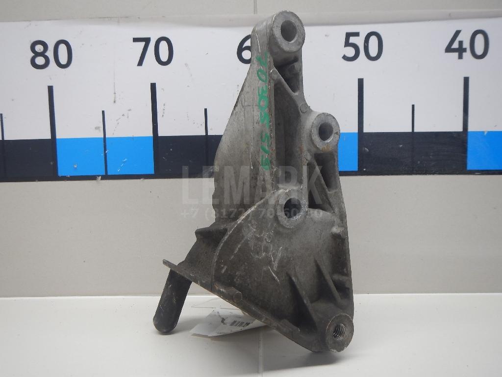 Кронштейн КПП 13248661 GM