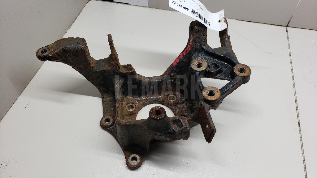 Кулак поворотный задний правый 2071957 Ford