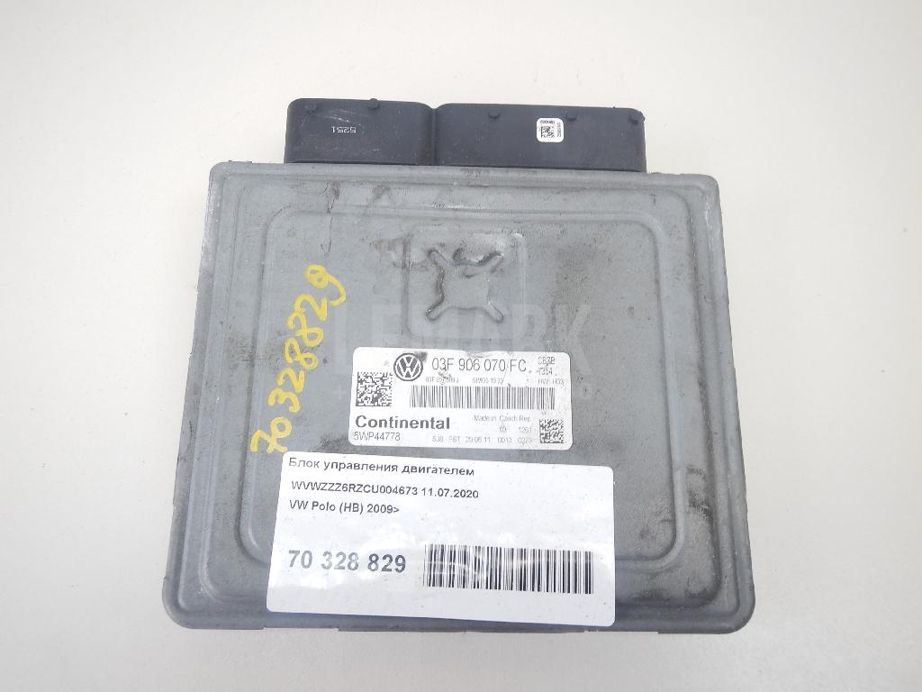 Блок управления двигателем 03F906070HF VAG