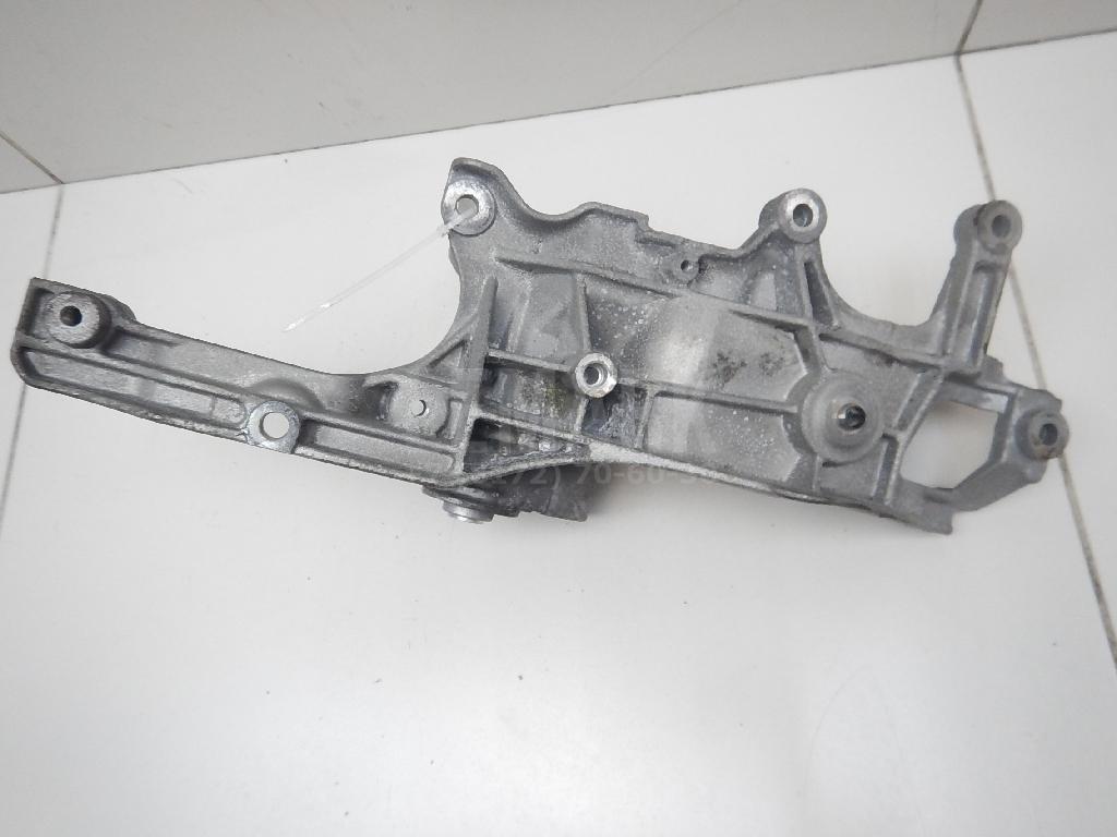 Кронштейн генератора для  Ford Focus II 2005-2008