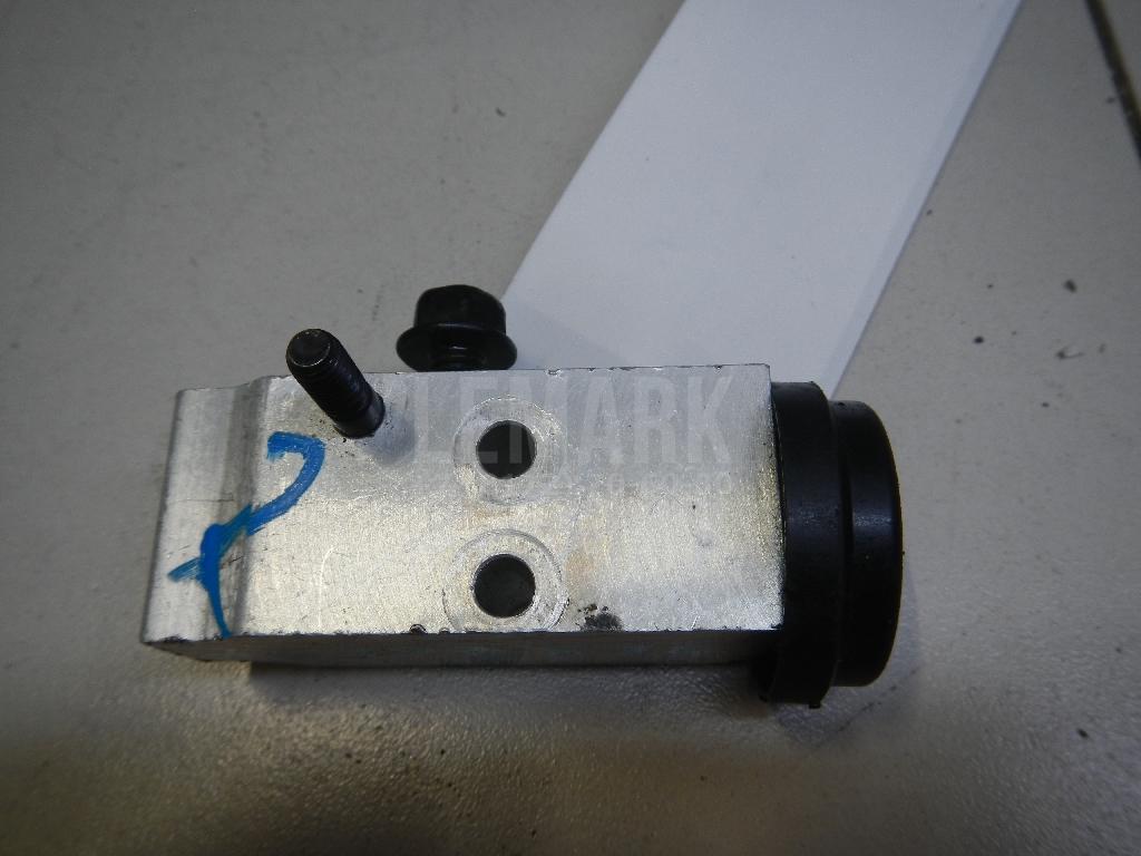 Клапан кондиционера 976261H000 Hyundai-Kia