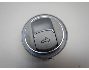Кнопка люка для VW Scirocco 2008-2017 б/у состояние хорошее
