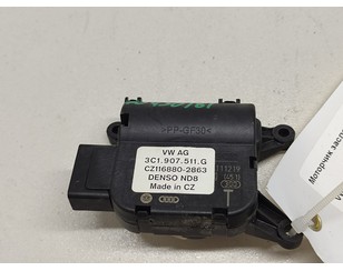 Моторчик заслонки отопителя для VW Passat [B7] 2011-2015 б/у состояние отличное