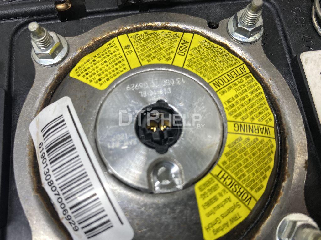 Фото Подушка безопасности в рулевое колесо для Hyundai i30  2013
