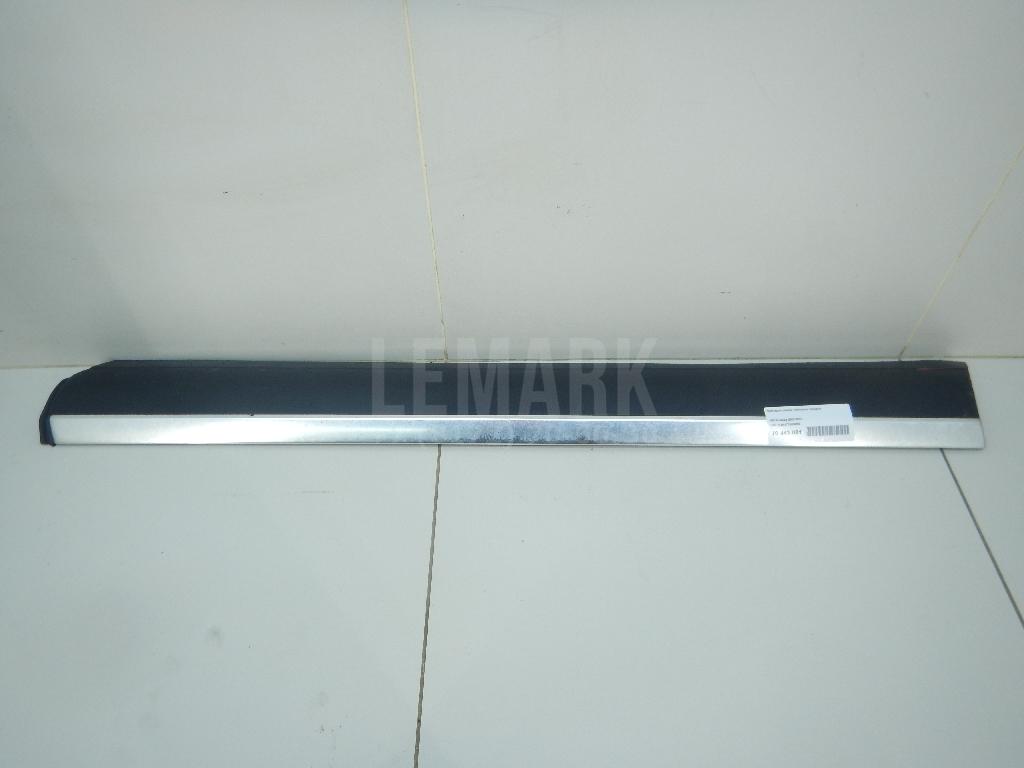 Накладка двери передней правой 7L6837788G9B9 VAG