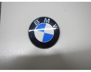 Эмблема на крышку багажника для BMW 2-serie F22/F23/F87 2013-2020 б/у состояние хорошее