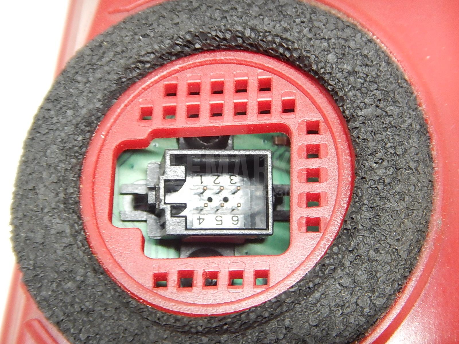 Фонарь задний наружный левый для  Astra HD 8 2005-2011