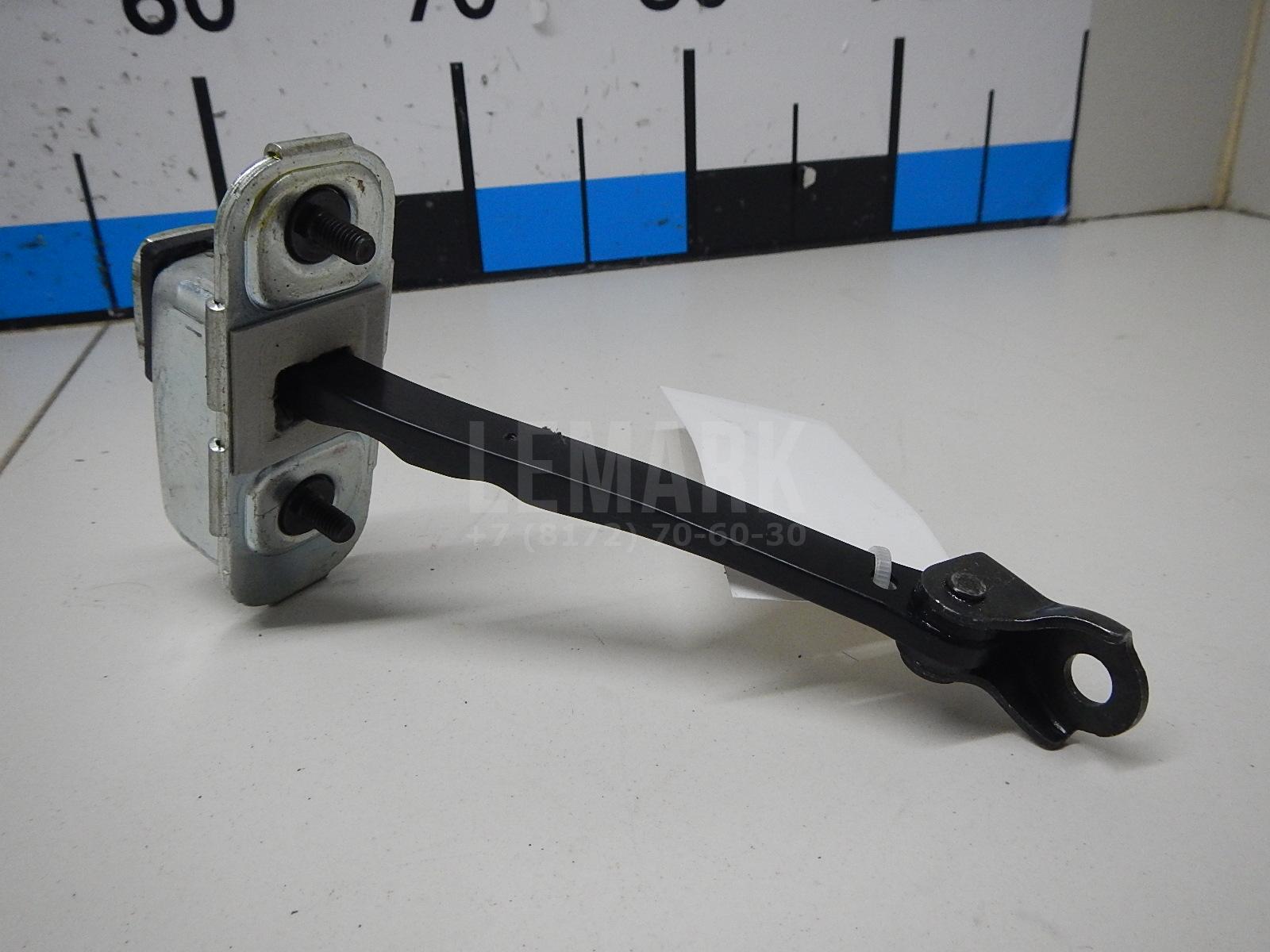 Ограничитель двери 79390D3000 Hyundai-Kia