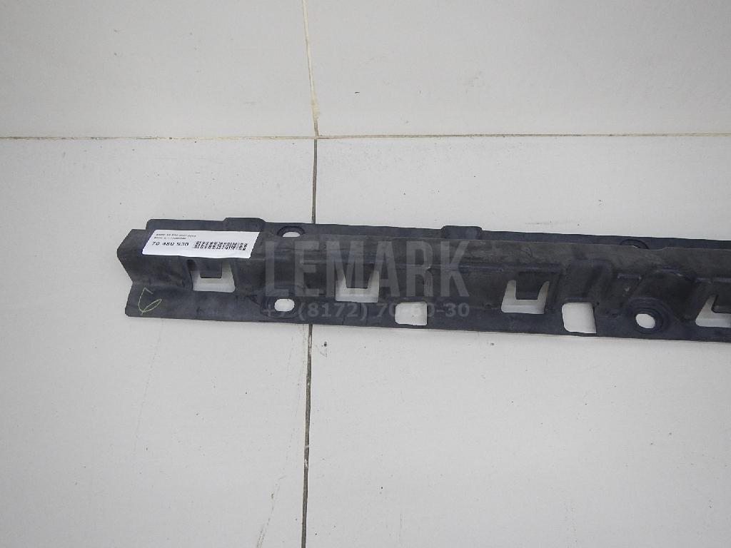 Кронштейн накладки на порог (наружней) для  BMW 1-serie E82/E88 2007-2013