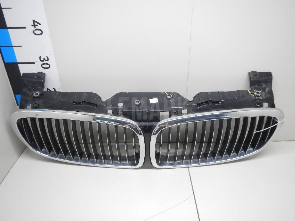 Решетка радиатора для  BMW 1-serie E87/E81 2004-2011