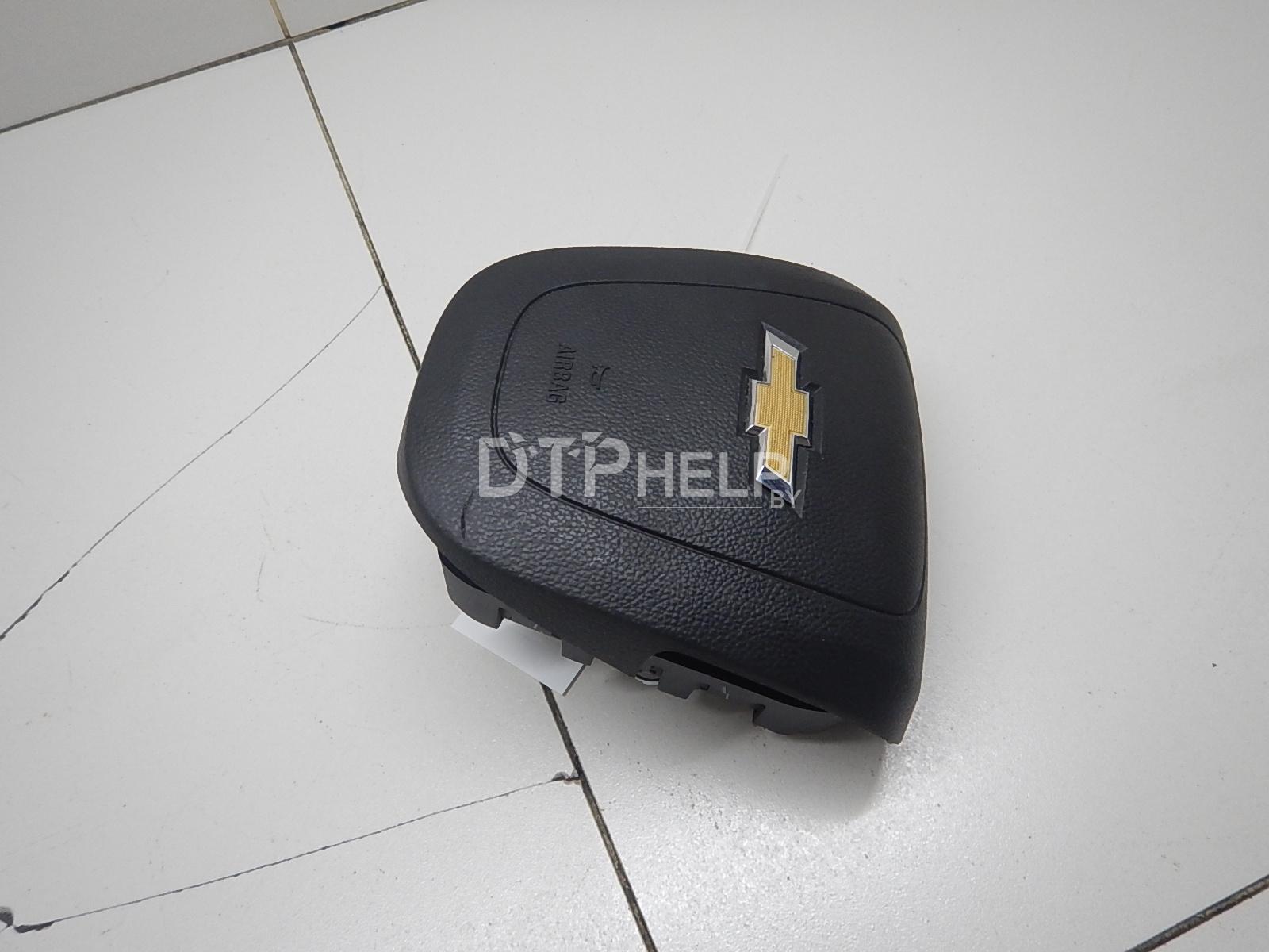 Фото Подушка безопасности в рулевое колесо для Chevrolet Cruze  2010
