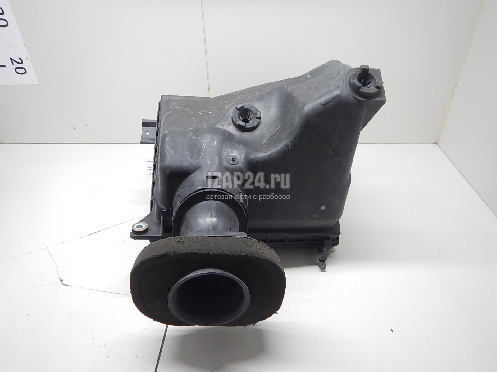 16500EA200 Корпус воздушного фильтра Nissan Pathfinder (R51) (2005 - 2014)