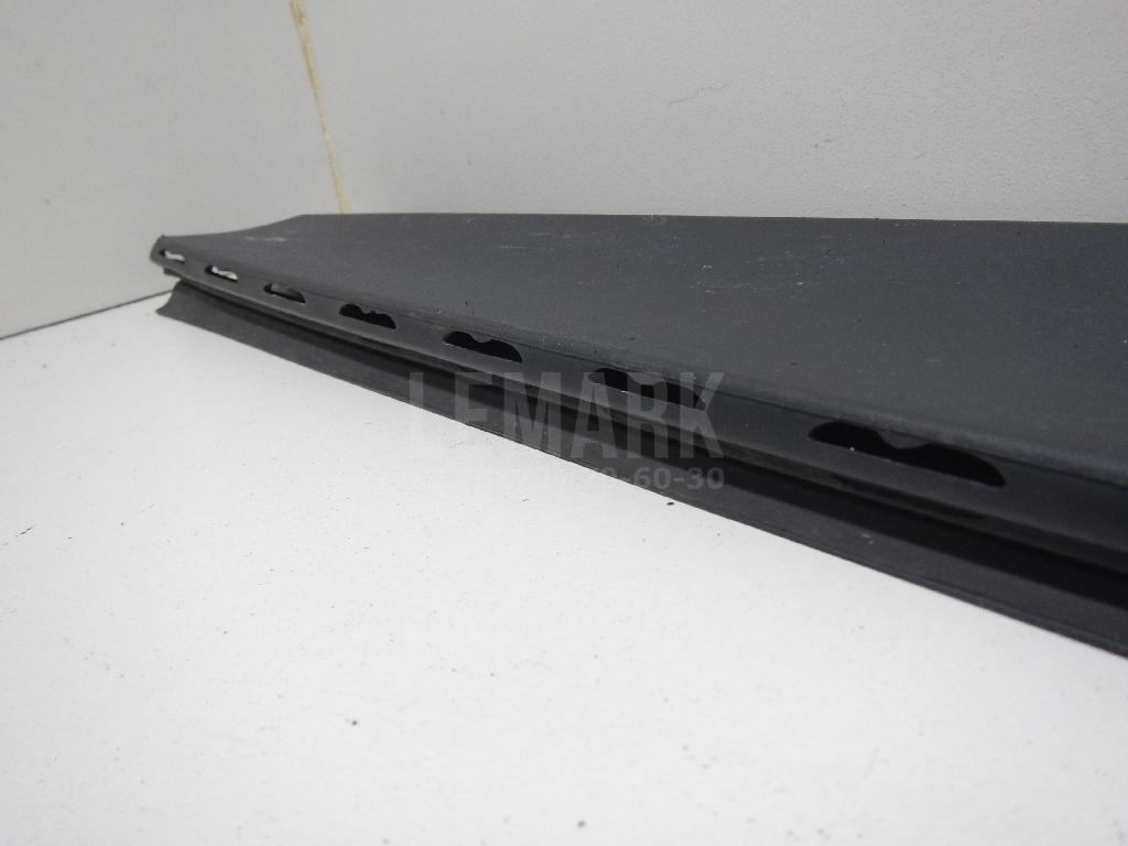Накладка двери передней левой для  BMW 1-serie E82/E88 2007-2013