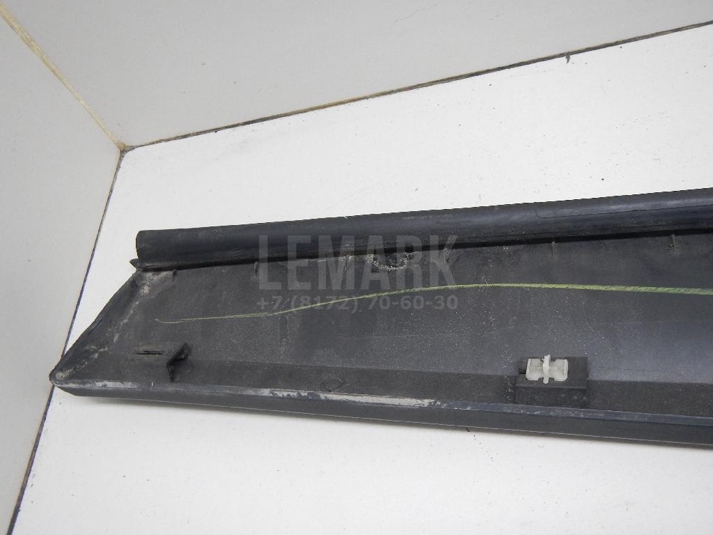 Накладка двери передней левой для  BMW 1-serie E82/E88 2007-2013