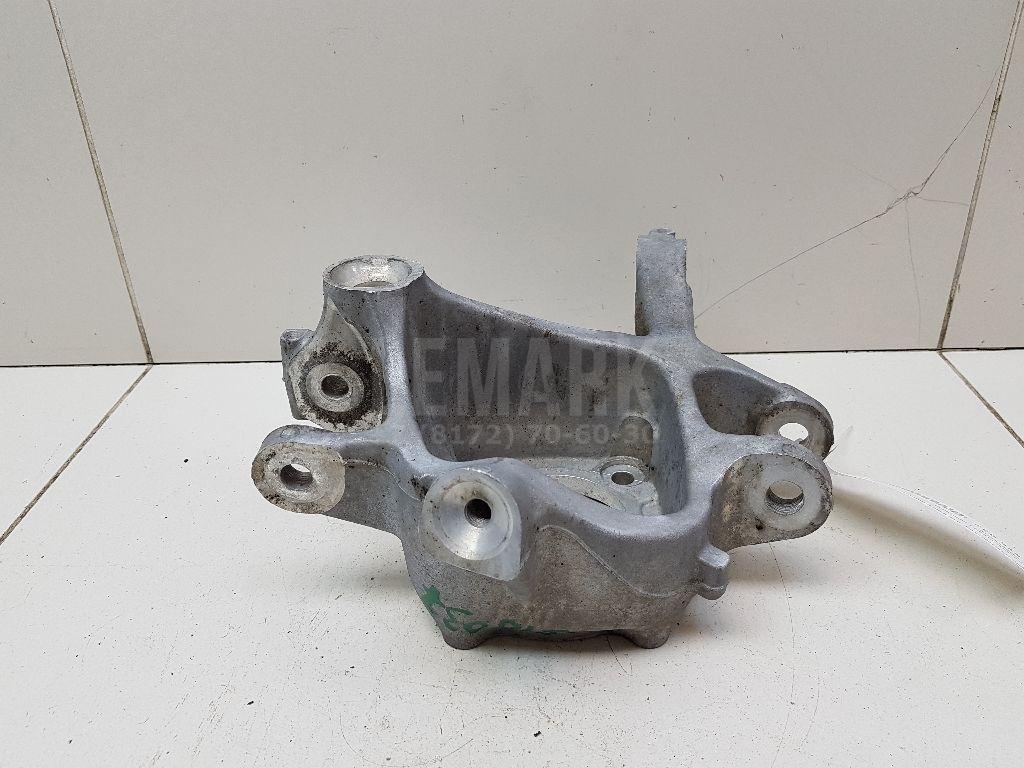 Кулак поворотный задний правый для  Audi 80/90 [B3] 1986-1991