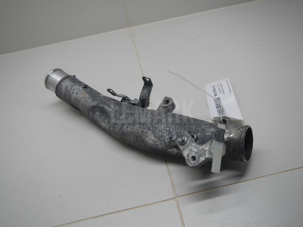 Патрубок интеркулера 1736126070 Toyota