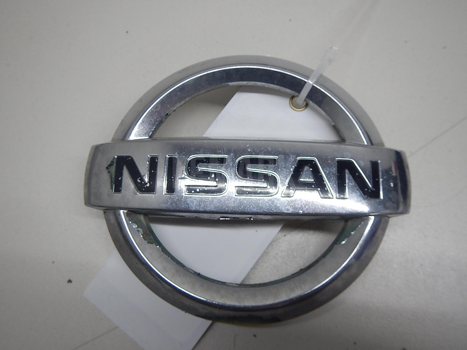Эмблема 62890JG000 Nissan