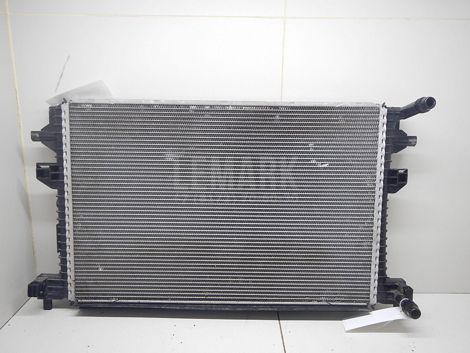 Радиатор дополнительный системы охлаждения для  BMW 3-serie F30/F31/F80 2011-2020