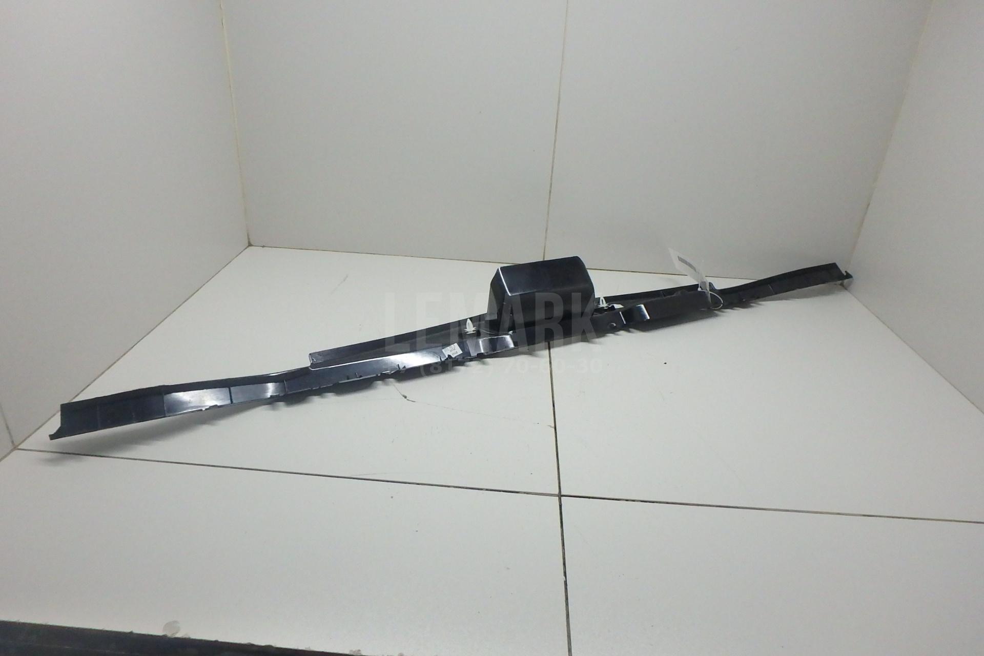 Накладка двери багажника для  BMW 5-serie E60/E61 2003-2009
