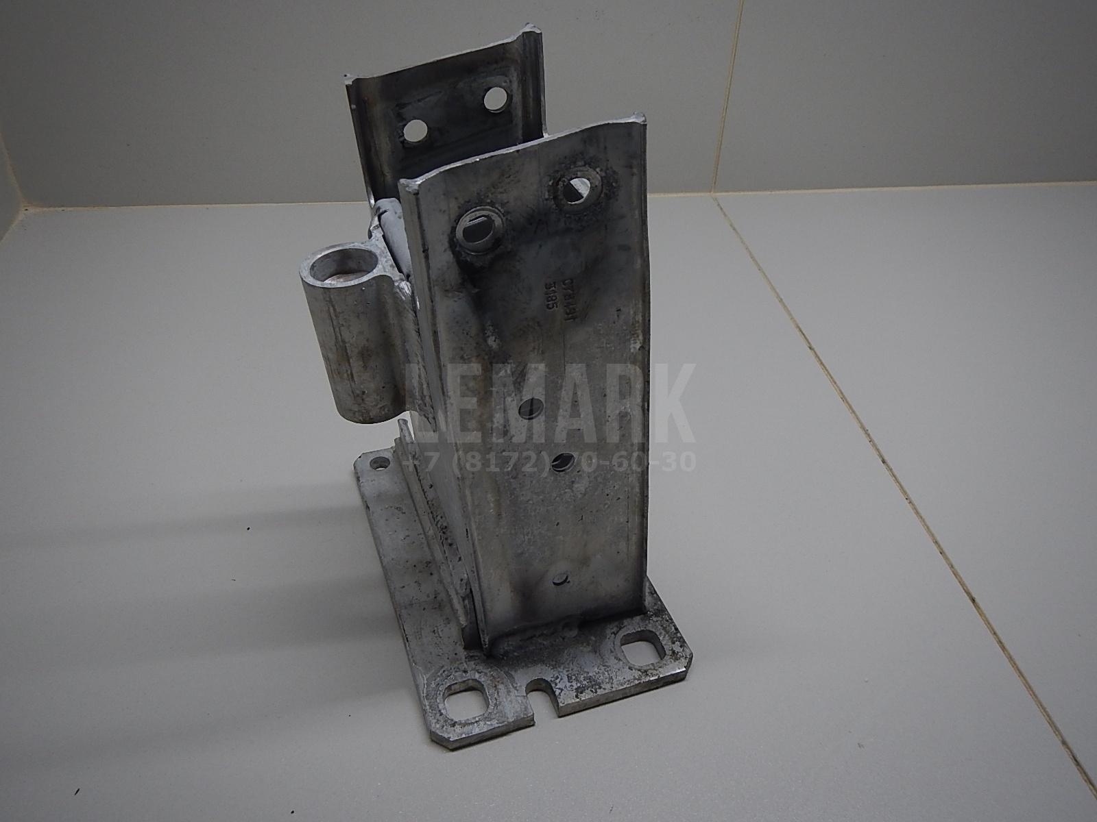 Кронштейн усилителя переднего бампера правый для  BMW 4-serie F32/F33/F82 2012-2020