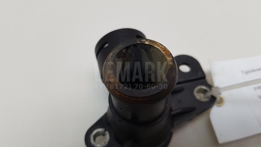 Тройник системы охлаждения для  BMW X1 F48 2014-2022