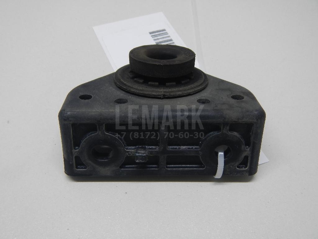 Кронштейн радиатора 25333D9000 Hyundai-Kia