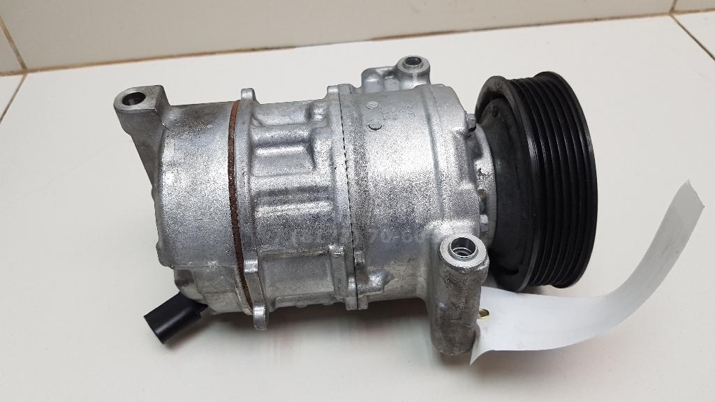 Компрессор кондиционера для  BMW X1 F48 2014-2022