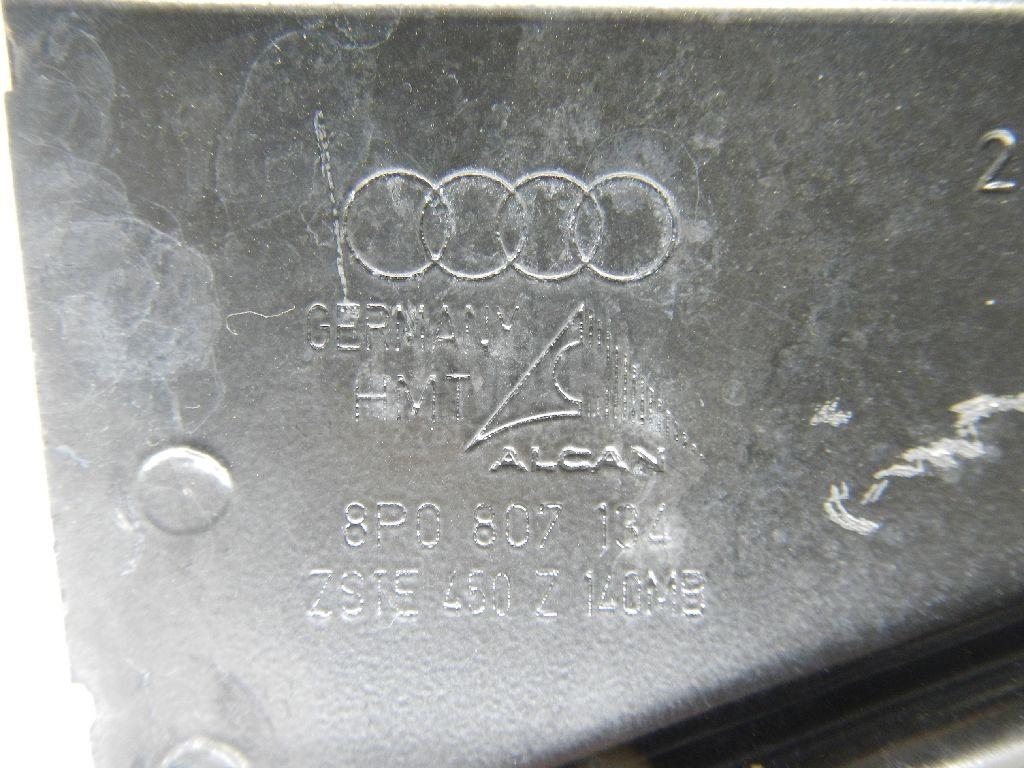 Кронштейн усилителя переднего бампера правый для  Audi A4 [B8] Allroad 2009-2015