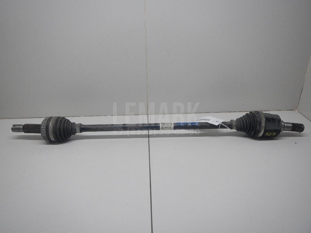 Полуось задняя 49600D7000 Hyundai-Kia