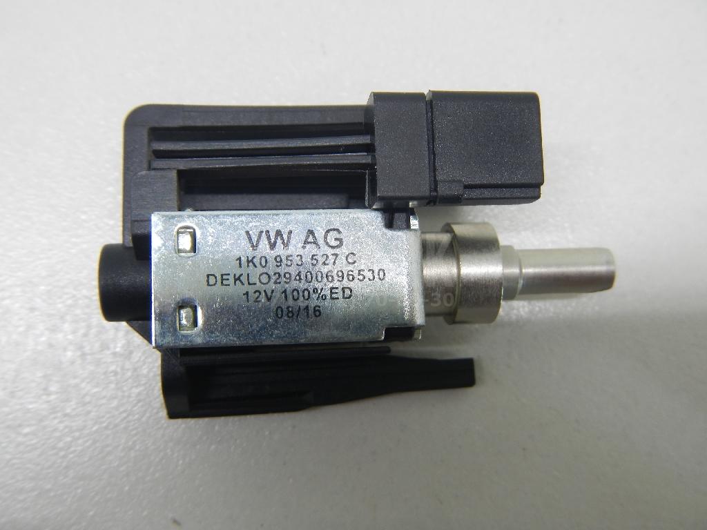 Соленоид 1K0953527C VAG