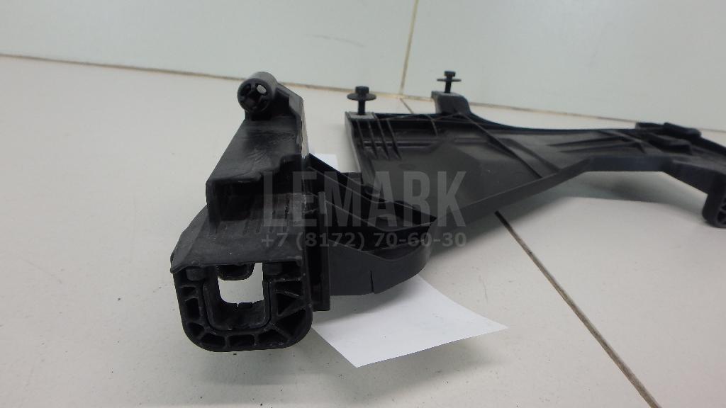 Кронштейн фар левый для  BMW X5 E53 2000-2007