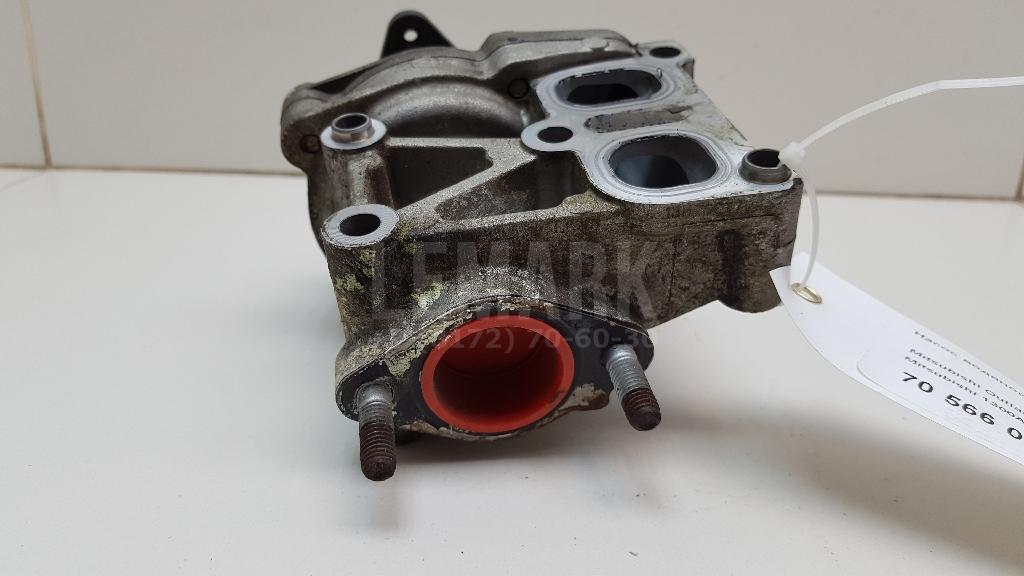 Насос водяной (помпа) для  Audi V8 1988-1994