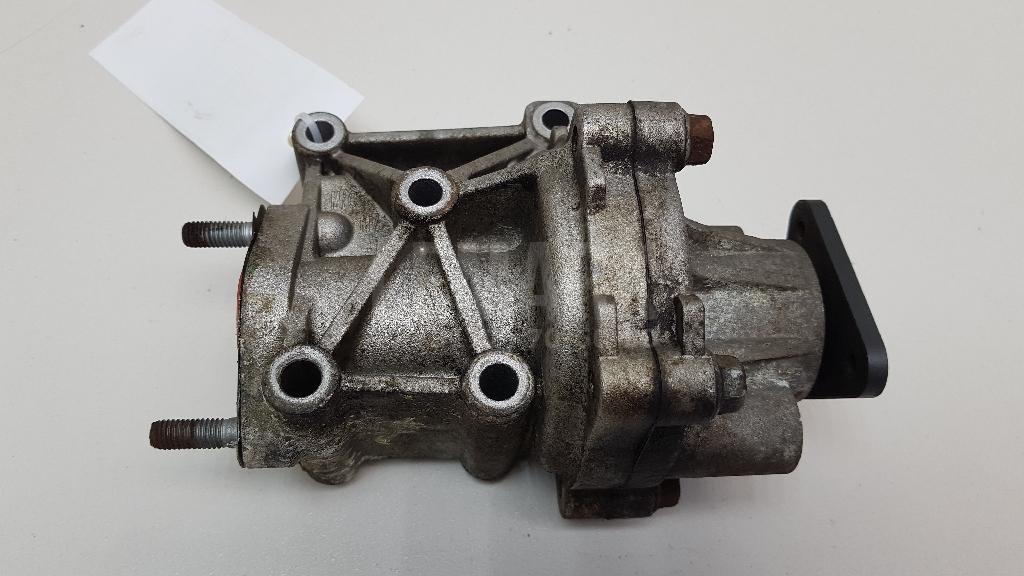 Насос водяной (помпа) для  Audi V8 1988-1994