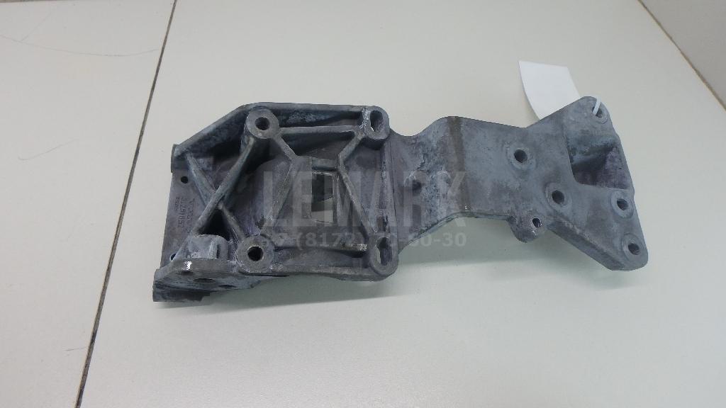 Кронштейн генератора для  Ford Focus II 2005-2008